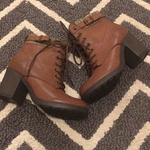 Block Heel lace up boots